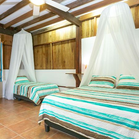 La Kukula Lodge Puerto Viejo de Talamanca ภายนอก รูปภาพ