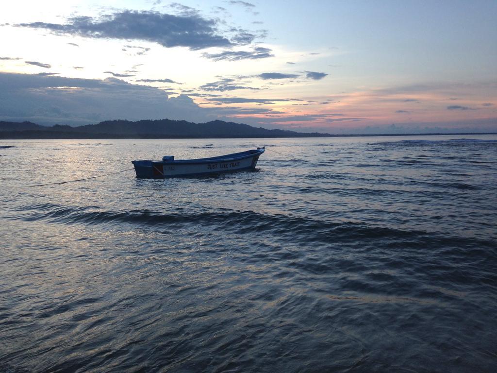 La Kukula Lodge Puerto Viejo de Talamanca ภายนอก รูปภาพ
