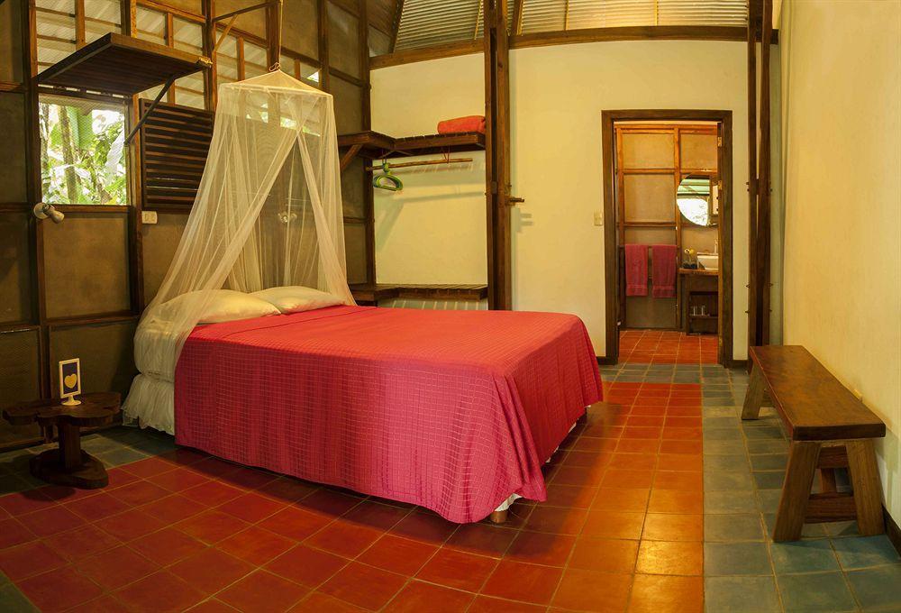 La Kukula Lodge Puerto Viejo de Talamanca ภายนอก รูปภาพ
