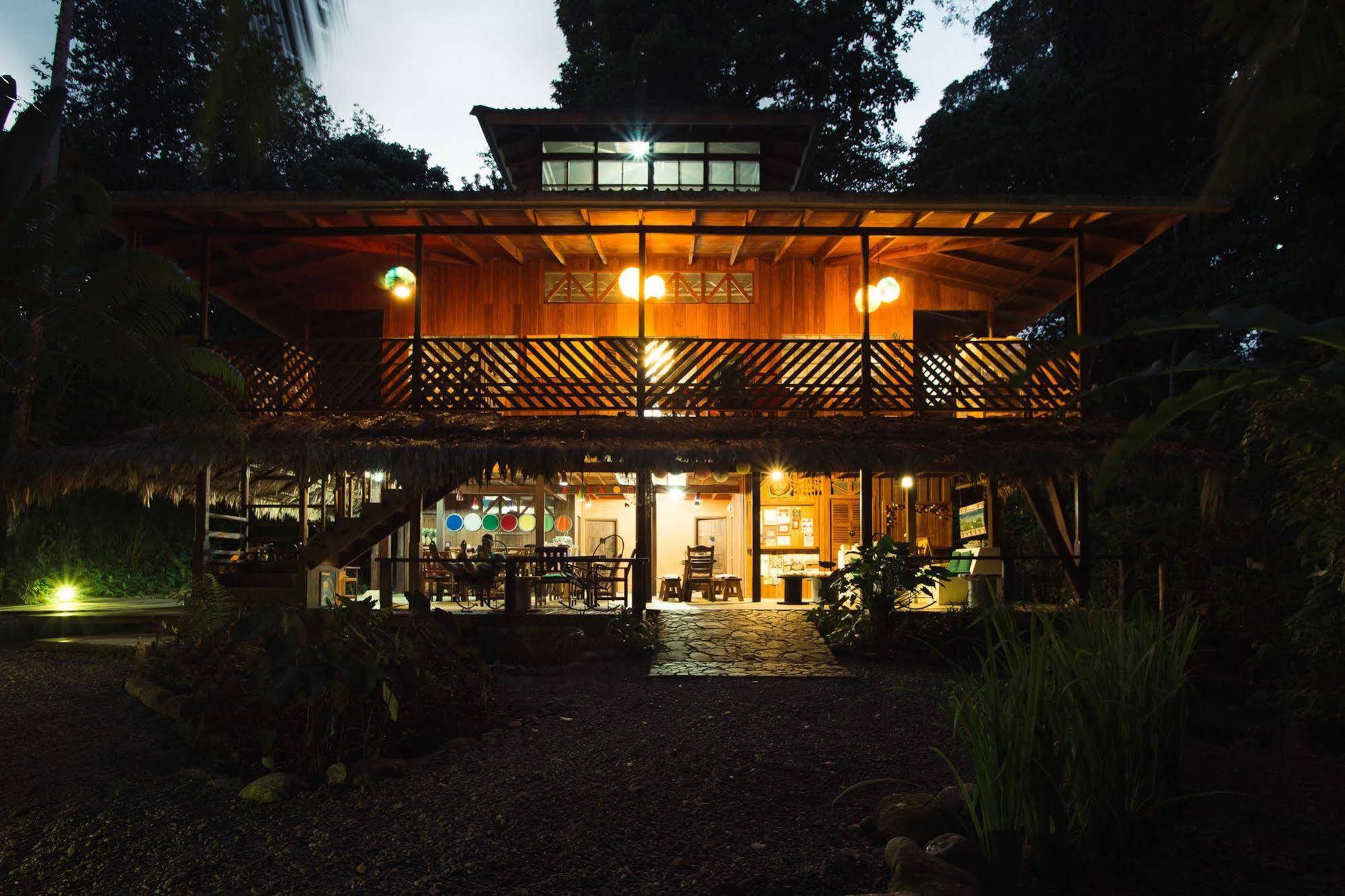 La Kukula Lodge Puerto Viejo de Talamanca ภายนอก รูปภาพ