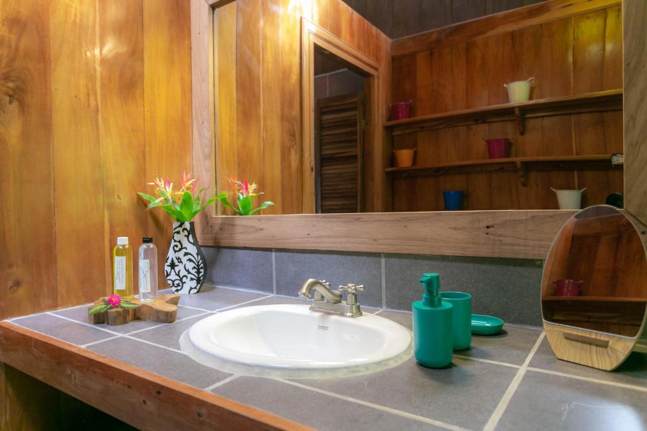 La Kukula Lodge Puerto Viejo de Talamanca ภายนอก รูปภาพ